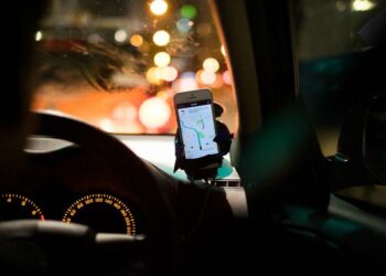 Uber prevare?! Građani upozoravaju na sumnjive naplate!