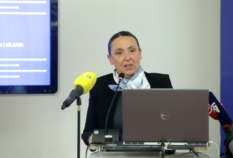 irena hrstić