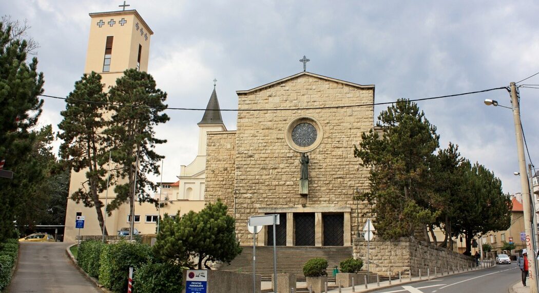 Svi su vjerovali pedofilu i samostanu, biskupi štitili, no presuda je puna dokaza.