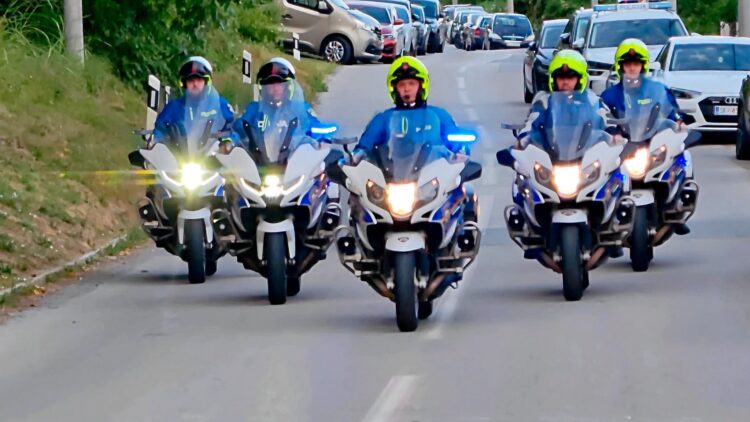 Sramotno niske plaće policije: Veće plaće imaju vozači autobusa