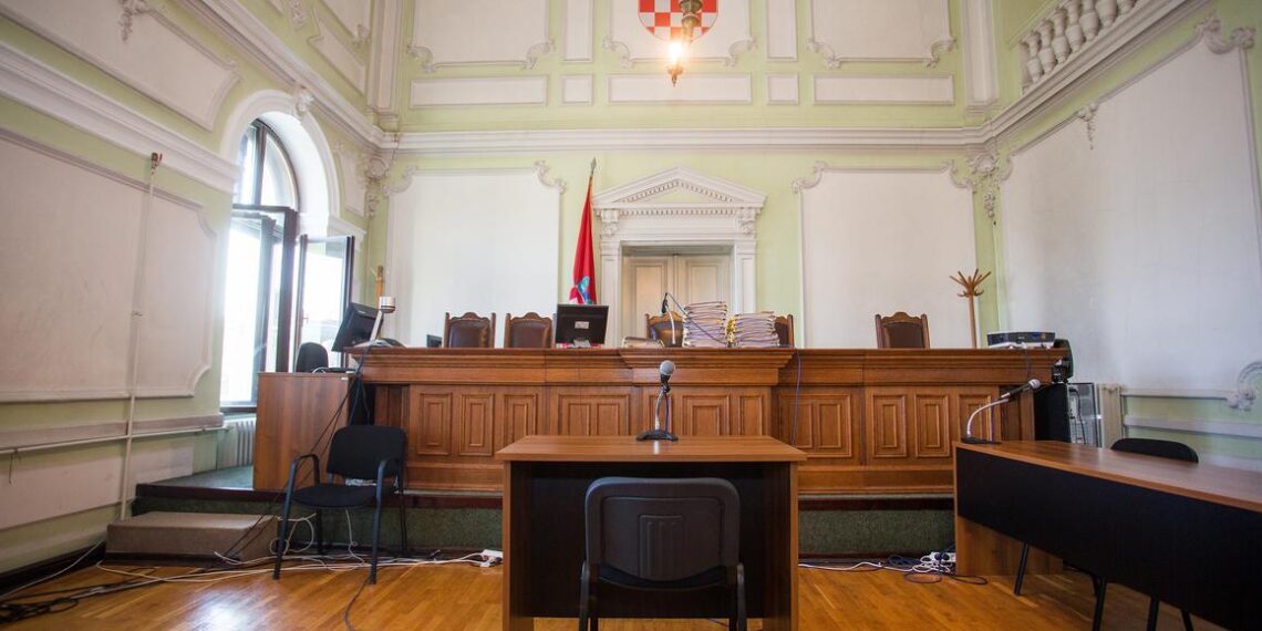 TONSKE SNIMKE NA SUDOVIMA: Građani traže istinu u zapisnicima!