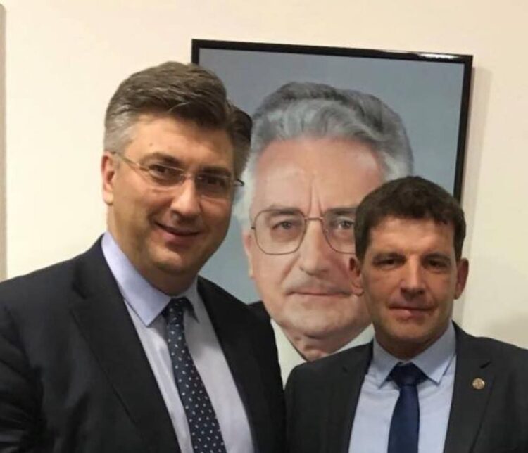 Utemeljitelji HDZ: Torcidom rukovodi srpska služba koja kompromitira Hajduk