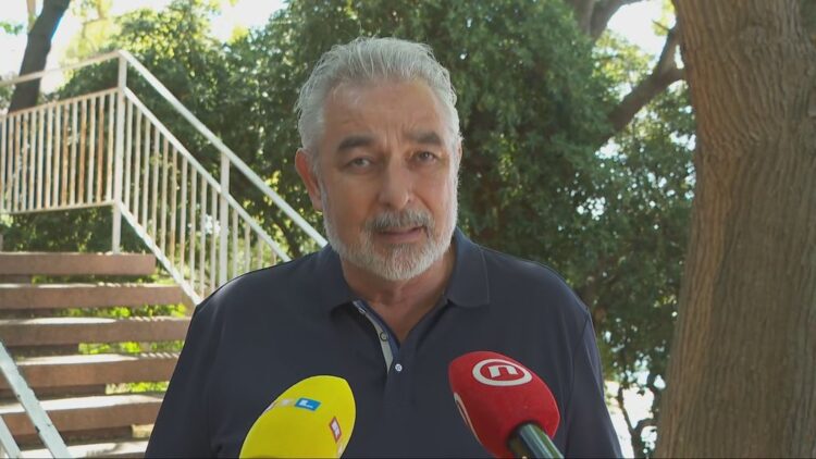 Gradonačelnik Omiša pod optužbama objasnio da treba čekati pomoć